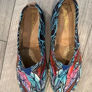 Like New Joy and Mario Size 8.5 Women’s Casual and Colorful Espadrilles